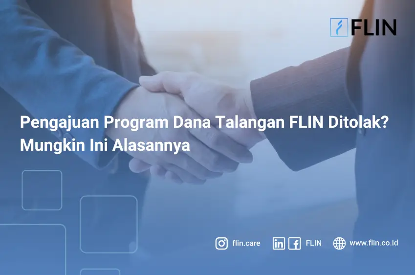 Dua orang percaya diri berjabat tangan selama pertemuan di kantor